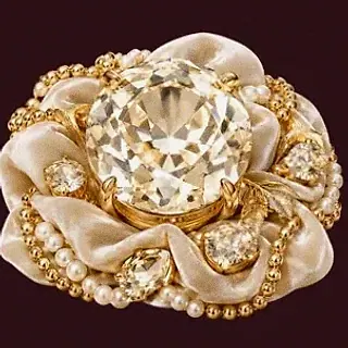 Faceted gemstone — Amon